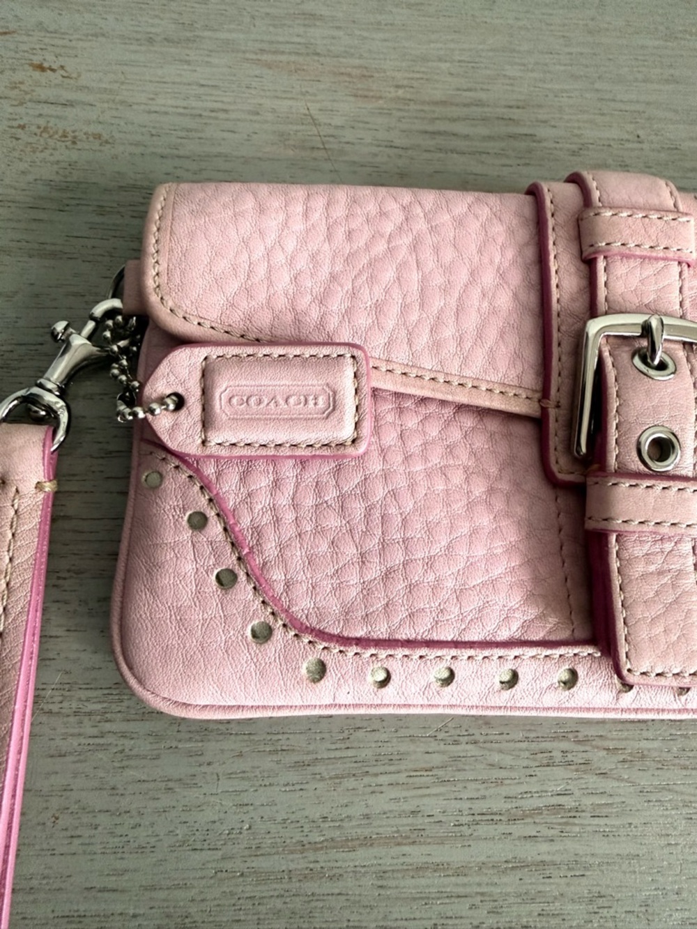Vintage Y2K Coach Hamptons Soho Blush Pink Pebbled Calfskin Leather Wristlet - Picture 2 of 8